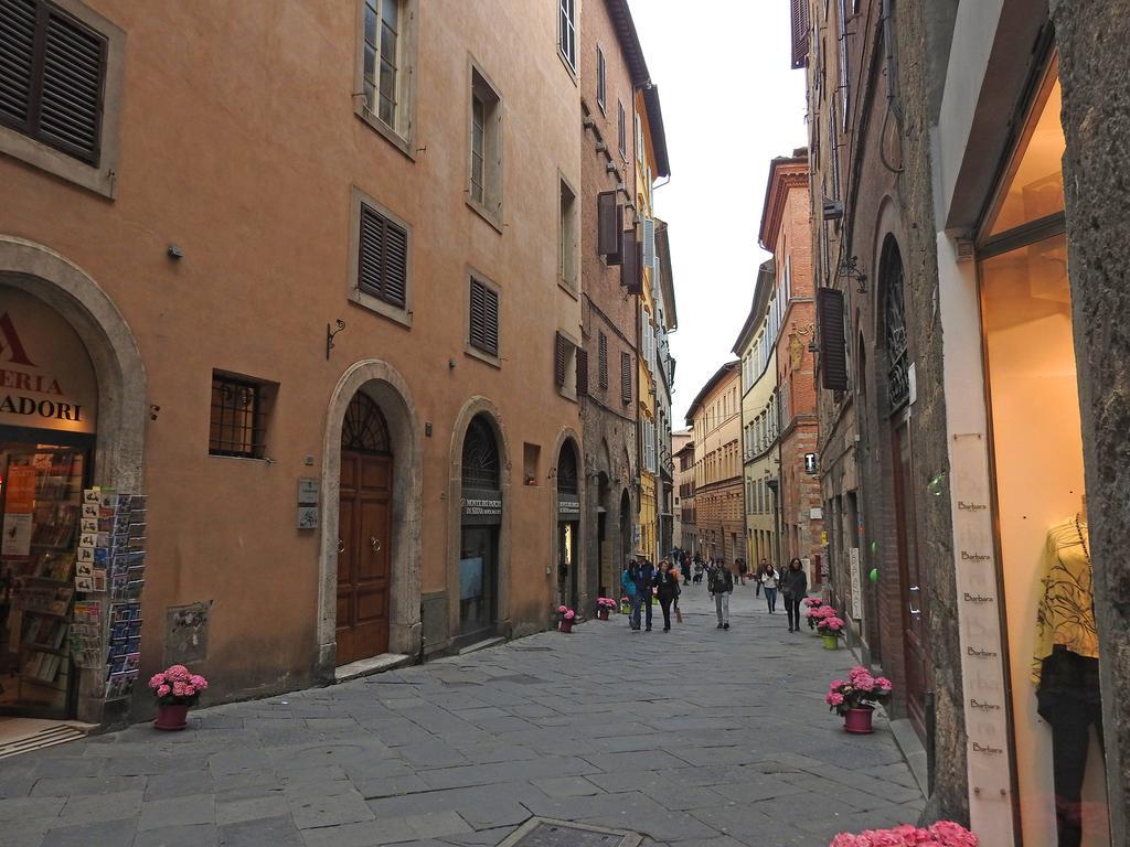 Appartamenti Siena Centro Εξωτερικό φωτογραφία